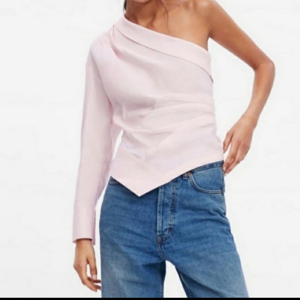 Brand new one shoulder zara top